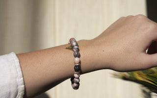 Unveiling the Healing Properties of Bracelets Made of Natural Stones